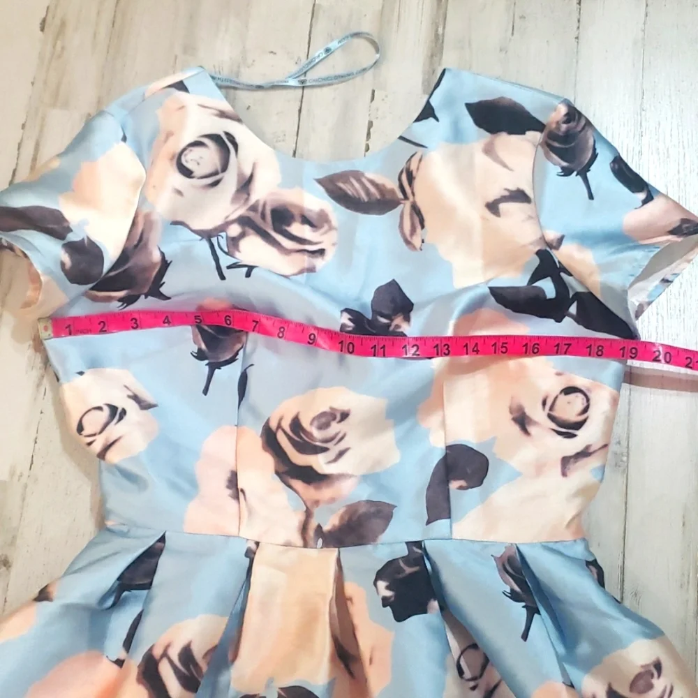 Chi Chi London Blue floral pleated party dress UK12/US8 - Picture 12 of 16